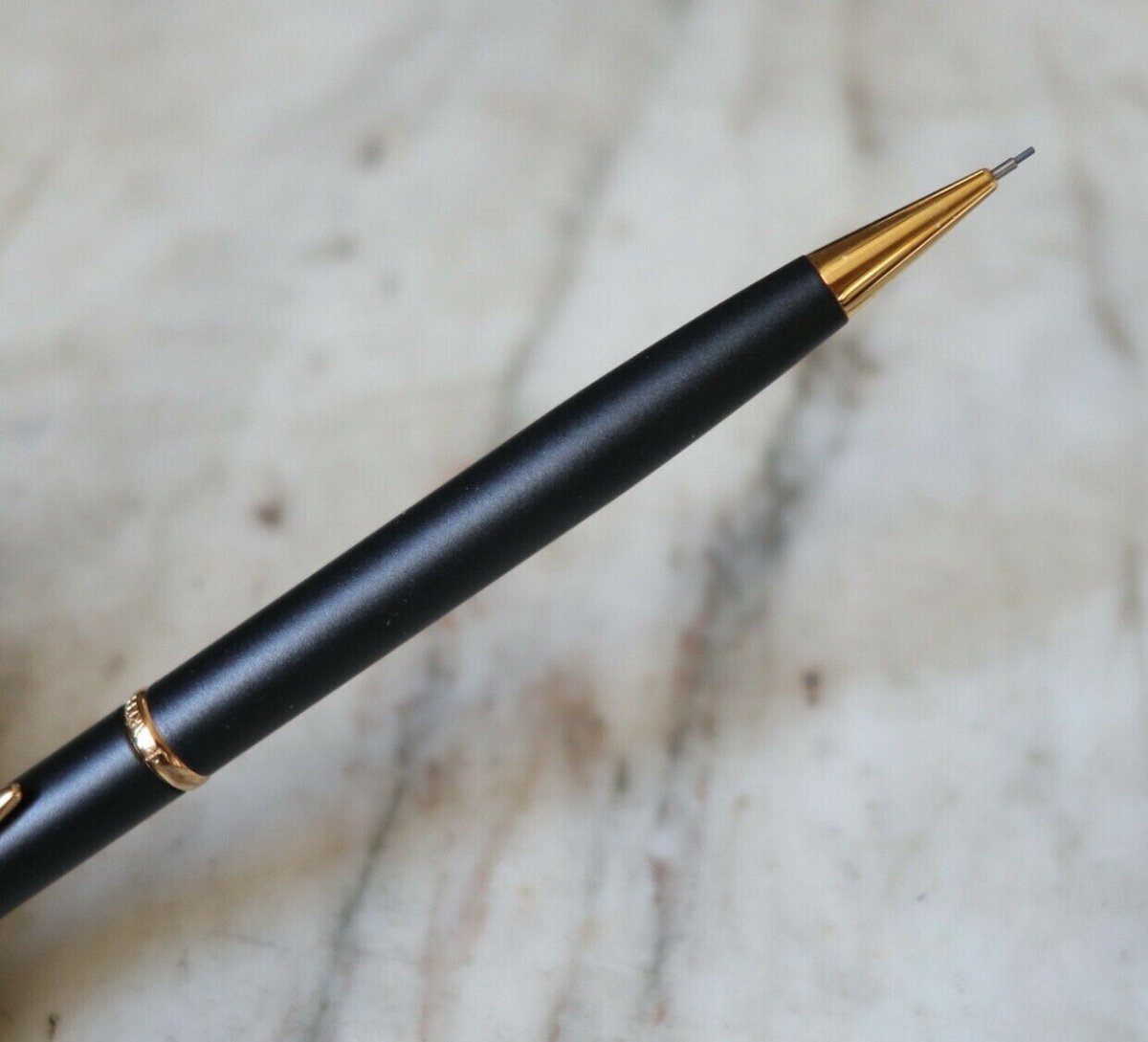 Stylo porte-mine Parker Rialto en laque noire mat & plaqué or – design elegant – Image 3