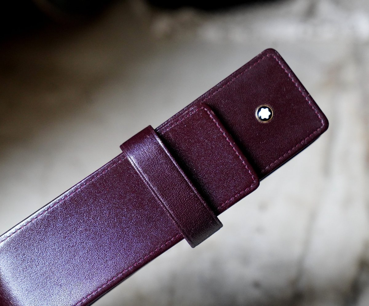ETUI A STYLOS MONTBLANC SIENA EN CUIR BORDEAUX – MODELE DEUX PLACES